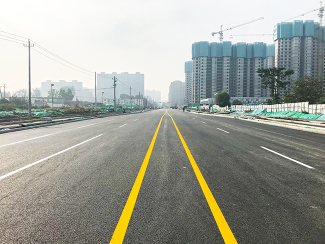 赤峰市颖秀路（花圃东路至中林路） 路路建设3133cc拉斯维加斯施工